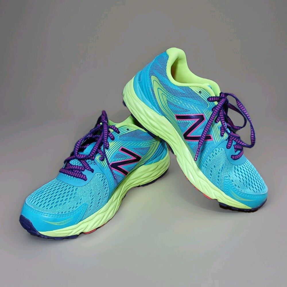 New Balance W680CM4 Women's Running Shoes Sz 8 Blue Lime Green Athletic Comfort